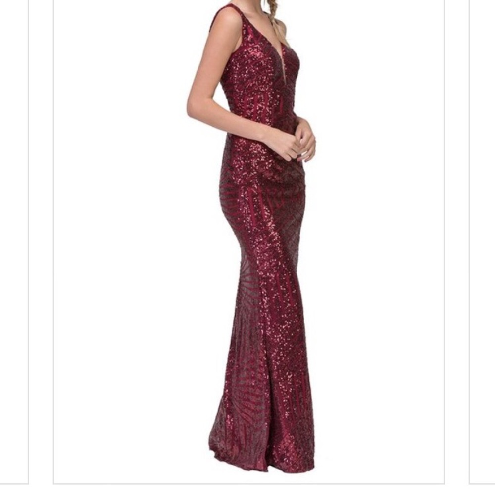 Burgundy Prom dress